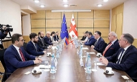 ​Ermenistan Dışişleri Bakanı: Türkiye ile sağlıklı bir diyaloğumuz var