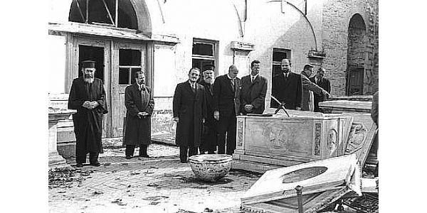 Tuğluk`un Cenazesine Saldırı, 6-7 Eylül`de Şişli Mezarlığı`nda Yaşananları Anımsatıyor