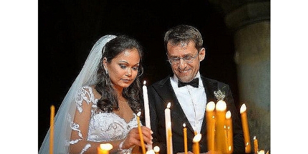 Armenian Chess Grandmaster Levon Aronian’s wife, Arianne Caoili has died at the age of 33, two week