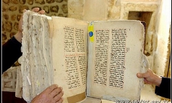 Süryani Kilisesi`ndeki 1700 Yıllık Çan ve İncil Çalındı 