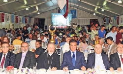 Dini liderler iftar çadırında bir araya geldi 