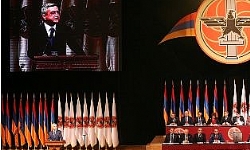 Serj Sarkisyan: 2015 Ermeni Soykırımının tanınması ve kınanmasında özgün bir etaba dönüşmeli