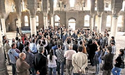 Diyarbakır Surp Giragos Ermeni Kilisesi`nde Kilise İsmi ayin düzenlenecek.