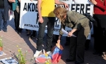 Nükleer Protestosunda, Ermenistan Bayrağı Çiğnedi, Çevrecileri Kızdırdı