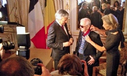 Aznavour`a Belçika`nın En Yüksek Madalyası Verildi