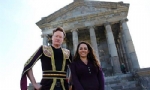 Amerikan Şov Sunucusu Conan O’Brien Ermeni Soykırımı Anıtına Yaptığı Ziyareti Anlattı