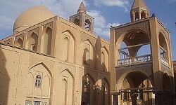 İran`da 600 Kilise Var, Bunlardan 480`i Ermenilere Aittir