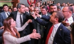 HDP Salonu Terketti, Dokunulmazlık Teklifi Kabul Edildi