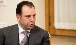 Ermenistan Savunma Bakanı İran Yüksek Ulusal Güvenlik Konseyi Sekreteri İle Görüştü