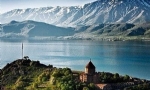 Sevan gölü Avrupa’nın en saşırtıcı ve ucuz 19 seyahat mekanı listesinde