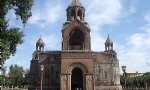 ​Ermeni Kilisesi merkezi Eçmiadzin`den ‘Ateşyan’ açıklaması