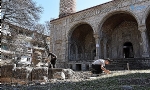 ​Azerbaycanlı blogcu: ``Ermeniler Azeri anıtlarına zarar vermediler``