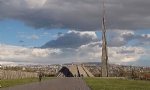 ​Rusya Meclis heyeti, Ermeni Soykırımı Anıt Kompleksini ziyaret etti