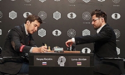 Aronian Karjakin`i yendi