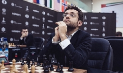 Aronian “GRENKE Chess Classic” turnuvası Azerbaycanlı satrançıyı yendi