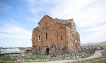 ​Ani`deki `Büyük Katedral` restore edilecek