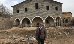 ​Gürer: AKP döneminde onarılan kilise sayıları neden saklanıyor?