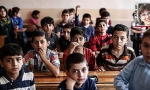 Sınıfta ırkçılık varMülteci çocukların öğretmenleri okuldaki sorunlarla başa çıkamamaktan yakınıyor.