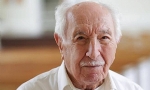 ​Ermeni Soykırmı`ndan kurtulan fotoğrafçı Artin Hayk, 104 yaşında hayatını kaybetti