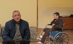 ​Azerbaycan`da mahküm edilen Ghazaryan`ın babası, Ermenistan sınırını ihlal eden İbrahimov`u ziyaret