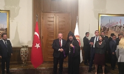 ​Patriklik kaymakamı Episkopos Sahak Maşalyan Ankara’da Erdoğan ile sohbet etti