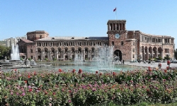 ​Ortalama maaş miktarıyla Ermenistan Azerbaycan’ın önüne geçti