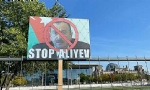 ​Merkel ofisinin yanında protesto eylemi: Aliyev`i ve Erdoğan`ı durdurun!