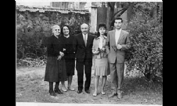 Bir kent, bir toplum, bir tarih: İzmir Ermenileri