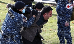 Ermenistan`da protestolar: 51 kişi gözaltında alındı