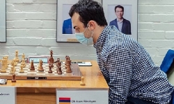 ​Dubai`de Ermeni satranç oyuncusu Aram Hakobyan`ın galibiyet serisi devam ediyor