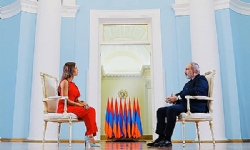 Nikol Paşinyan Euronews’a konuştu: Dağlık Karabağ önünde gerçek bir açlık tehdidi var