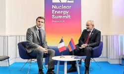 ​Ermenistan ile Azerbaycan arasındaki barış süreci Paşinyan-Macron görüşmesinin gündeminde