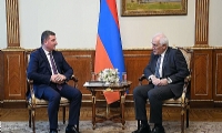 ​Ermenistan Cumhurbaşkanı Bölgesel Yönetim ve Altyapı Bakanı’nı kabul etti