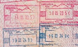 Ermeni diasporası, pasaport damgalarından Ararat Dağı simgesini kaldırma kararından endişe duyuyor